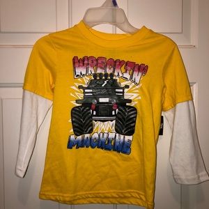 Lot of 5 boys tops, one swim trunk